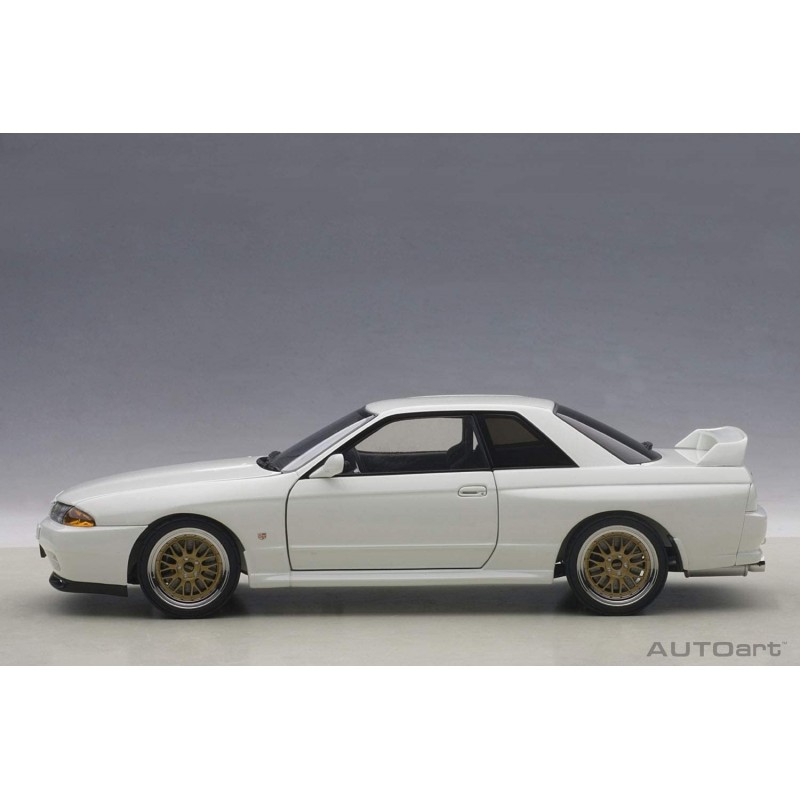 Autoart 1/18 Nissan Skyline GT-R (R32) V-SPEC II Tuned Version