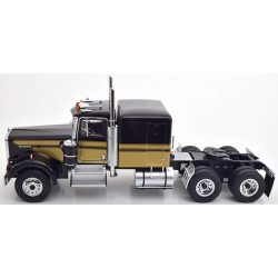 Road Kings 1/18 Kenworth W900 Truck from Smokey & The Bandit Movie