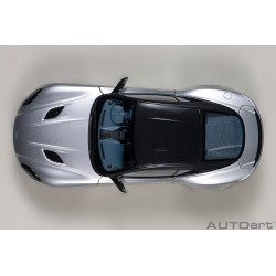 Autoart 1/18 Aston Martin DBS Superleggera