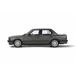 1:18 BMW E30 325i Sedan (Otto Mobile)