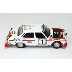 IXO 1/43 Peugeot 504 No.1 Rally Safari 1975  T.Makinen/H.Liddon