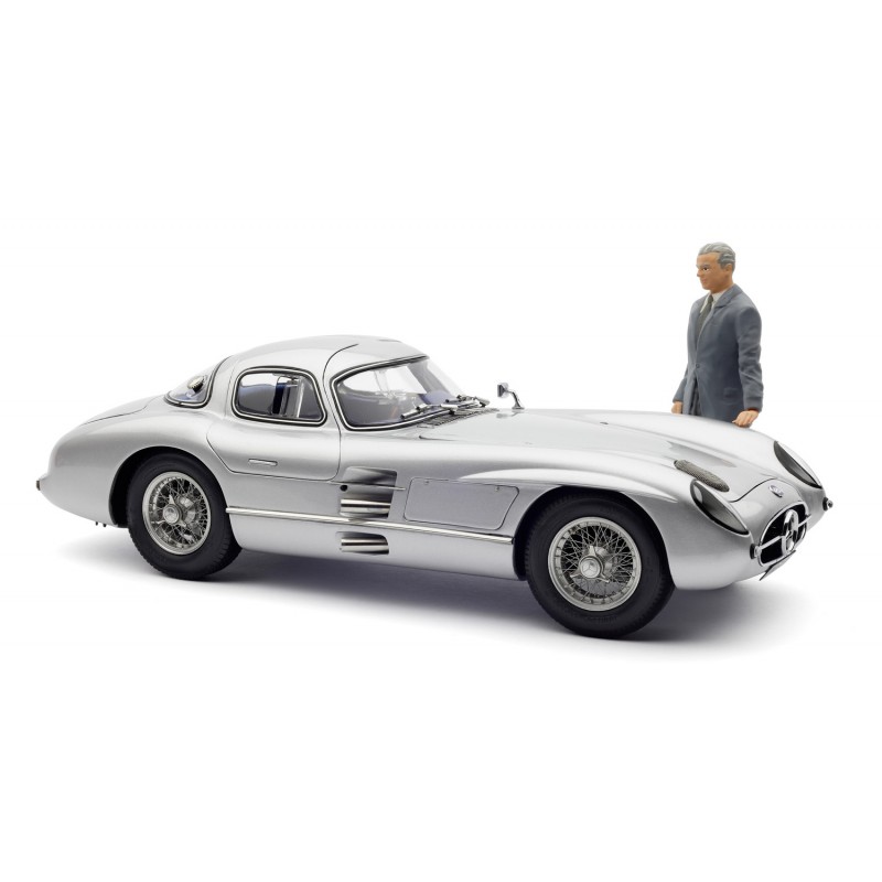 CMC 1/18 Mercedes-Benz 300 SLR Uhlenhaut Coupé, 1955, with Rudolf ...