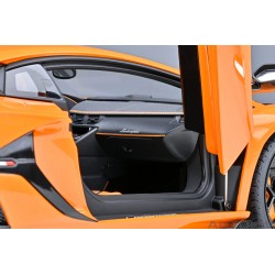 Autoart 1/18 Lamborghini Aventador SVJ 2018