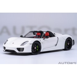 Autoart 1/18 Porsche 918...