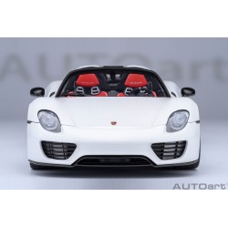 Autoart 1/18 Porsche 918 Spyder Weissach Package 2013