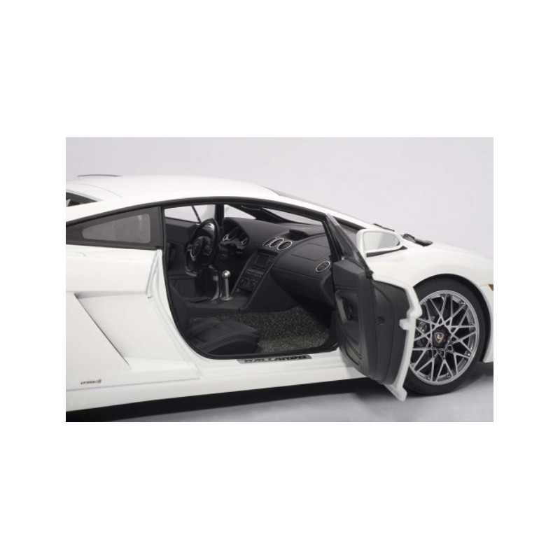 Autoart 1/18 Lamborghini Gallardo LP560-4, Monocerus with optional