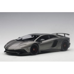 1:18 Lamborghini Aventador...