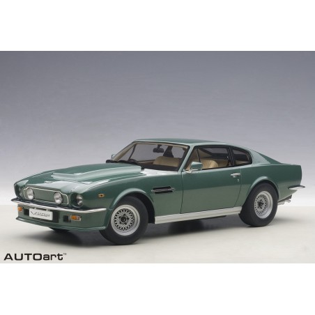 1:18 Aston Martin V8 Vantage 1985