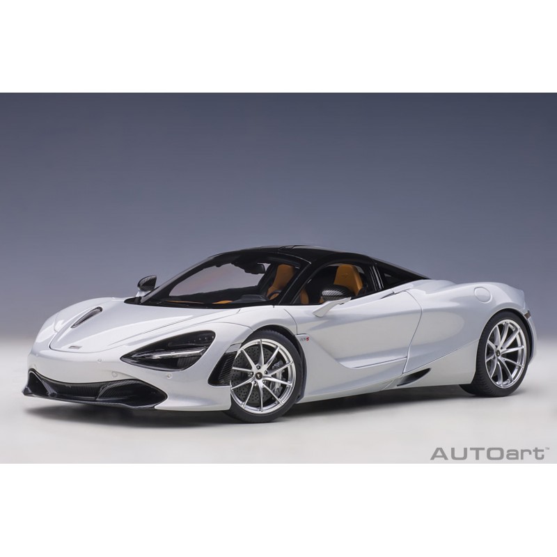 1/18 McLaren 720S