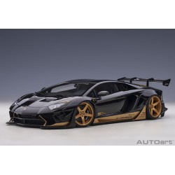 1/18 Lamborghini Aventador...