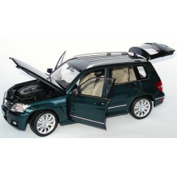 1/18 Mercedes Benz GLK Class