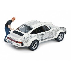 Schuco 1/18 Porsche 911 Röhrl x911 with Figure (1974 Porsche 911 G)