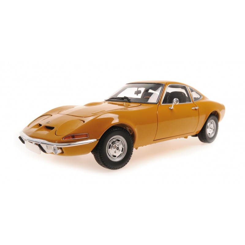 Minichamps 1/18 Opel GT 1970