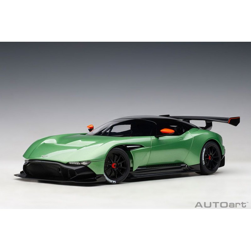 AUTOart 1/18 Aston Martin Vulcan Coupe 2015
