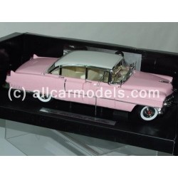 1:18 Cadillac Fleetwood 60 Special- Pink- Elvis' Pink Cadillac- with a sound chip inside the podium- 1955 (MRC)